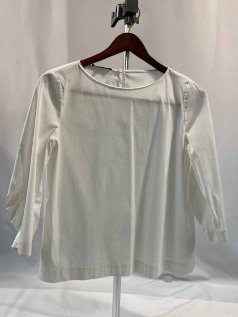 Lafayette 148 New York Ladies White Top